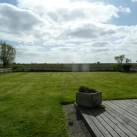 Diekkieker Holiday home *